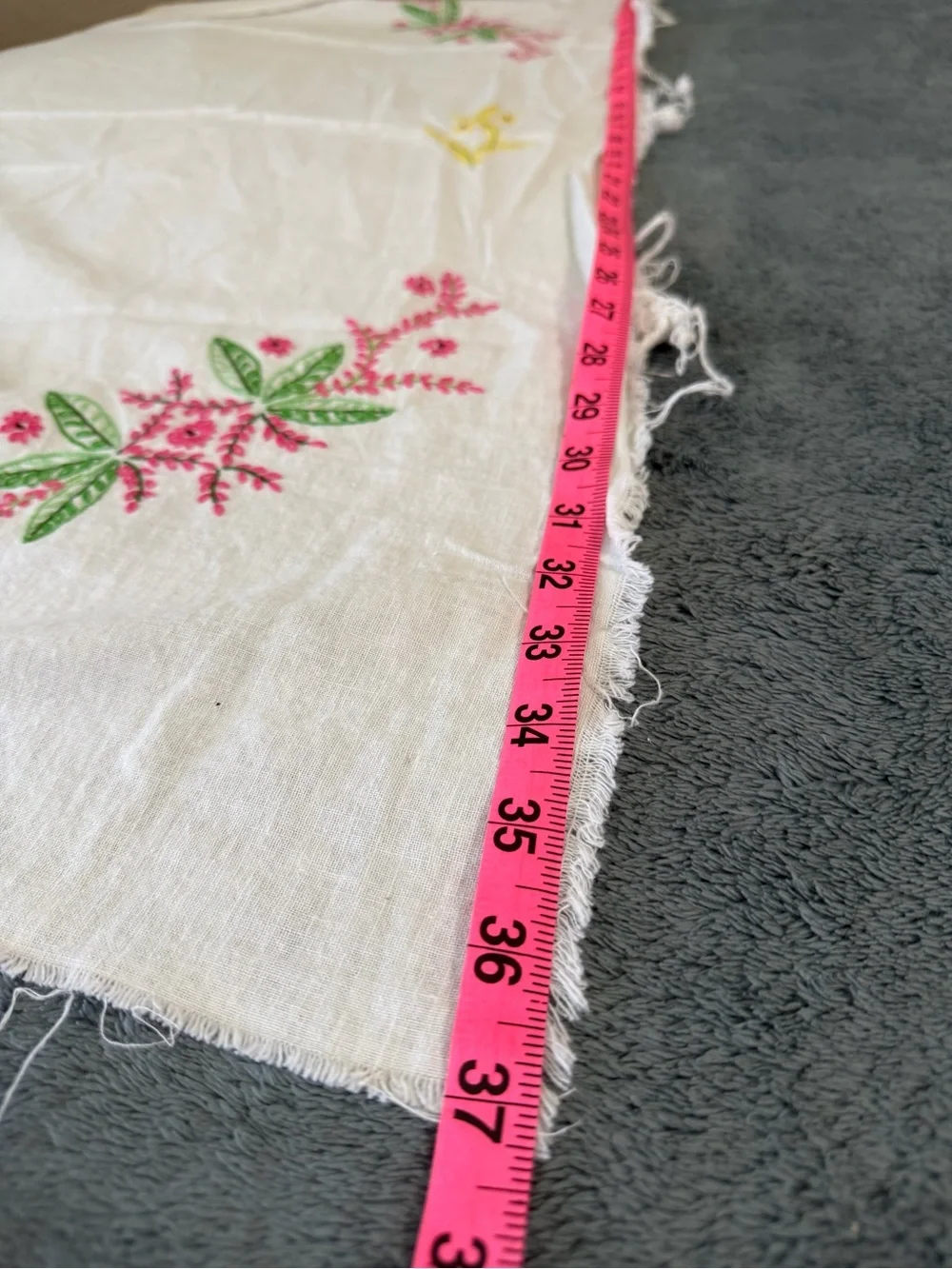 Vintage Floral Embroidered and Printed tablecloth sets-well love